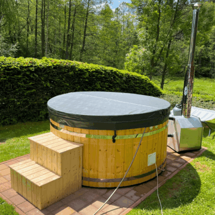 Jacuzzi PREMIUM cu soba din INOX – EXTERIOARA - 2.25 m, pentru 7-9 persoane