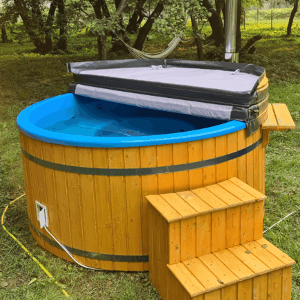 Jacuzzi PREMIUM cu soba WIDE (tip semineu) 2 m, pentru 5-7 persoane