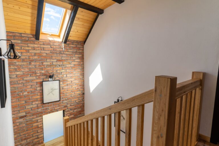 cazare gura humorului